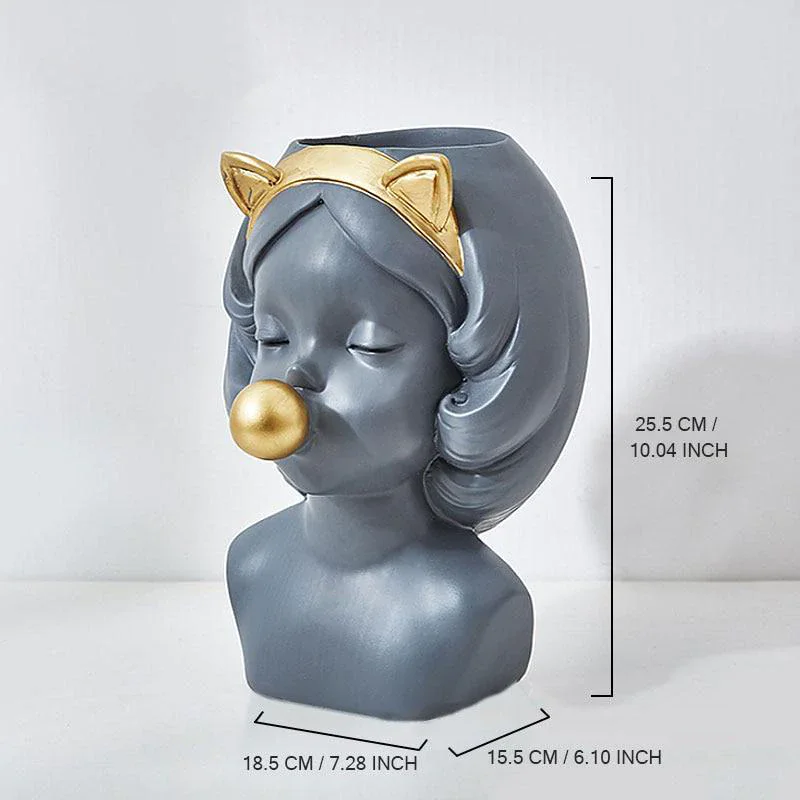 Maligna – Vase Sculpture