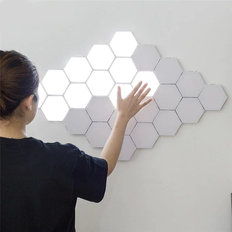 Allegato – Applique Murale Tactile